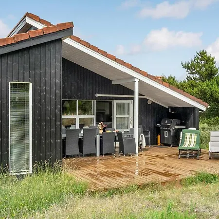 Nice Home In Ringkobing With Sauna * Ringkøbing