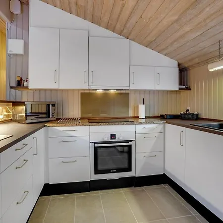 Beautiful In Ringkobing With Kitchen Holiday home *